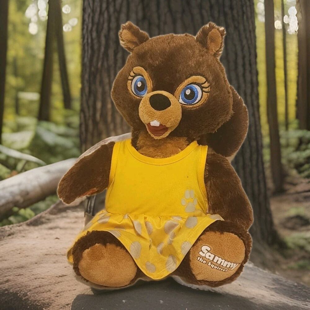 Sammy the Squirrel 16" Plush Build A Bear Blue Eyes Yellow Great Wolf Lodge Dres
